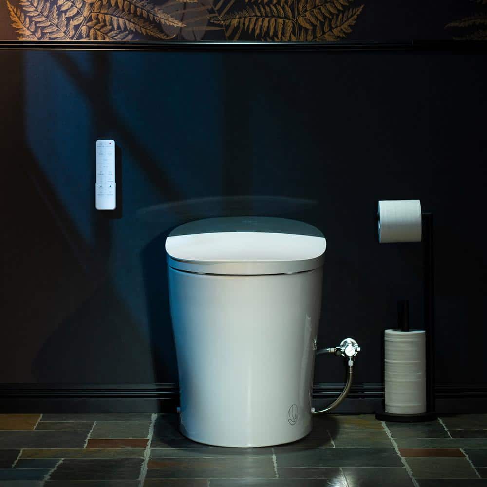 WOODBRIDGE Elongated ADA Smart Bidet Toilet 1.1/1.6 GPF, White, Auto Features