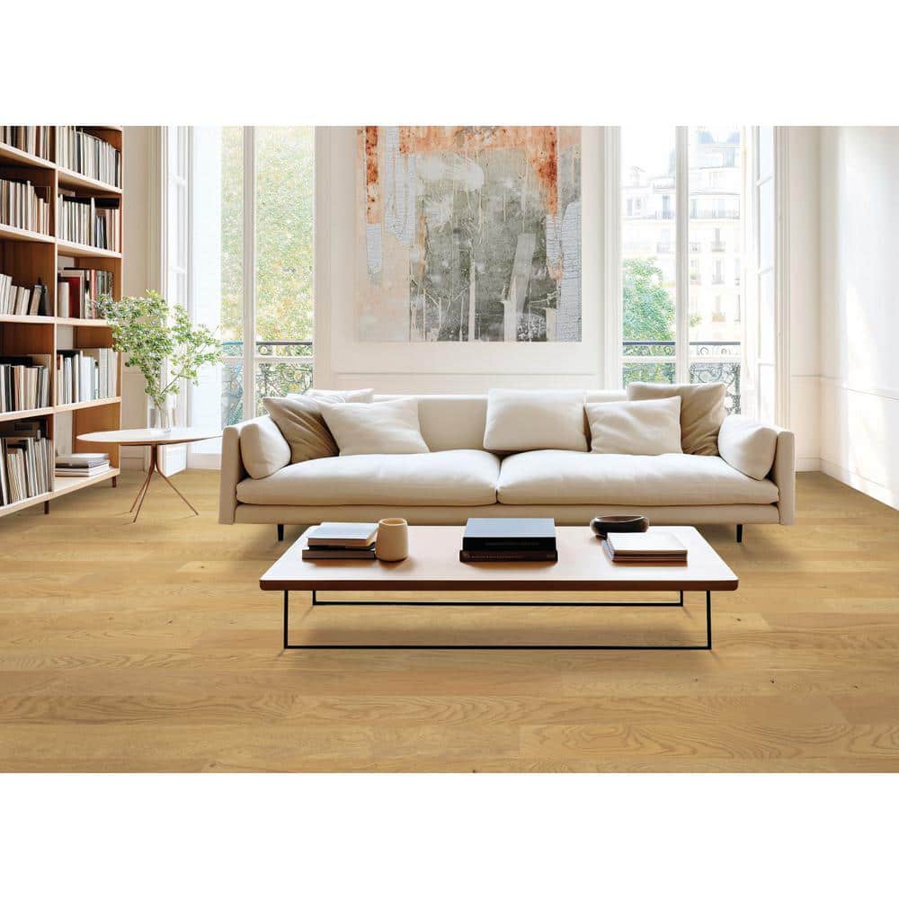 Mohawk Patton Avenue Winter Wheat Oak 0.5 in. T x 5 in. W Wirebrushed Engineered Hardwood Flooring (29.54 sq. ft./case)